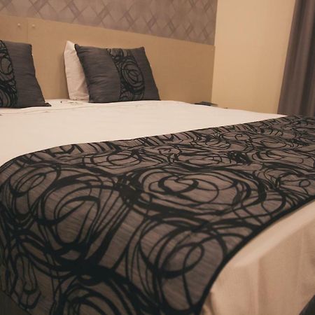 Summit Suites Hotel Касапава Екстериор снимка