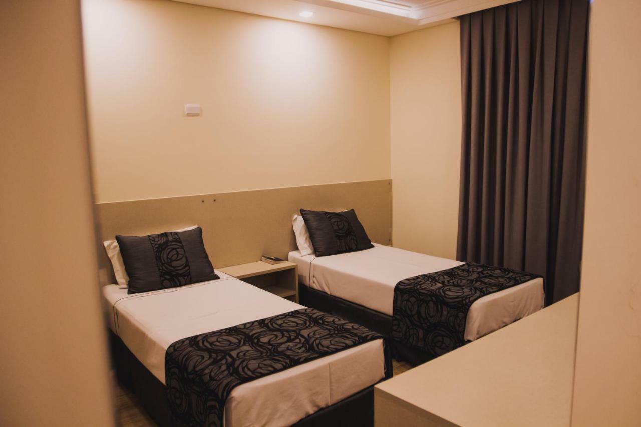 Summit Suites Hotel Касапава Екстериор снимка