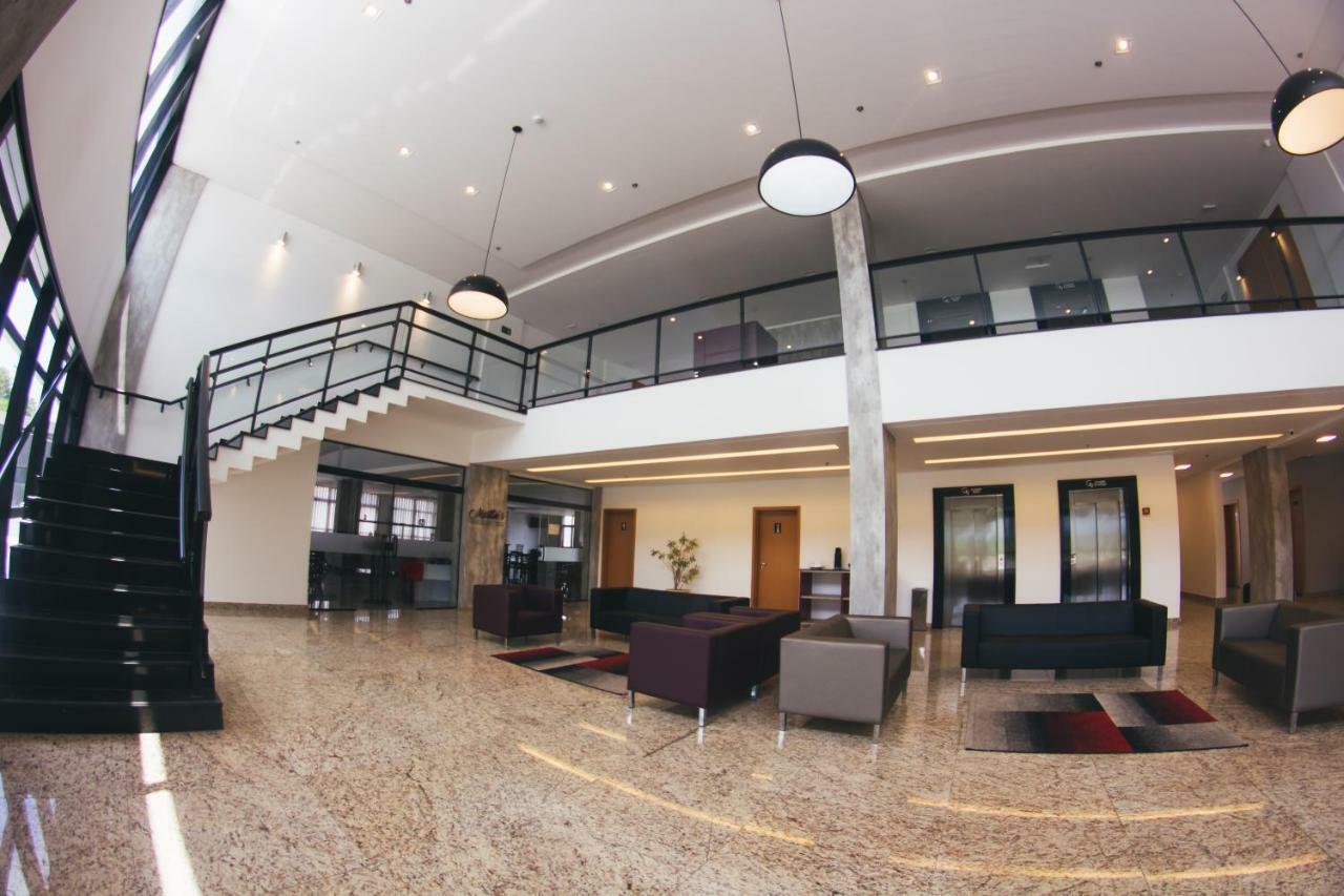 Summit Suites Hotel Касапава Екстериор снимка